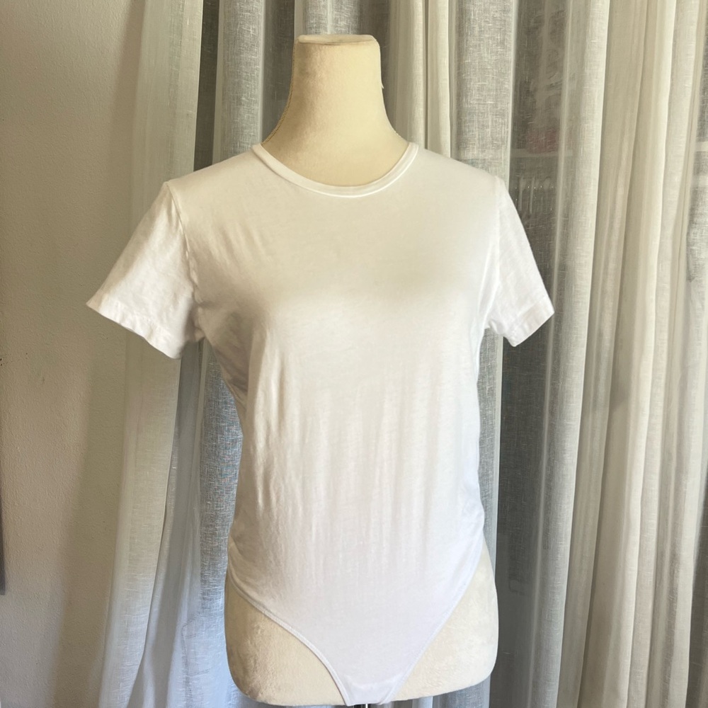 Clyque The Label White T-Shirt